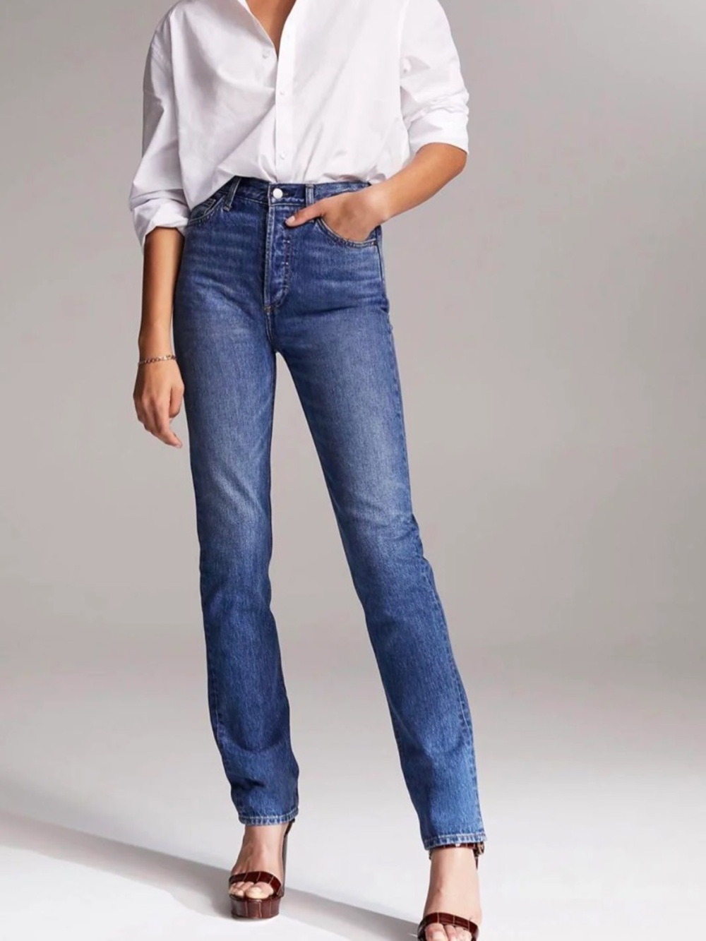 Denim Forum High-Rise Straight Leg Jeans in Blue